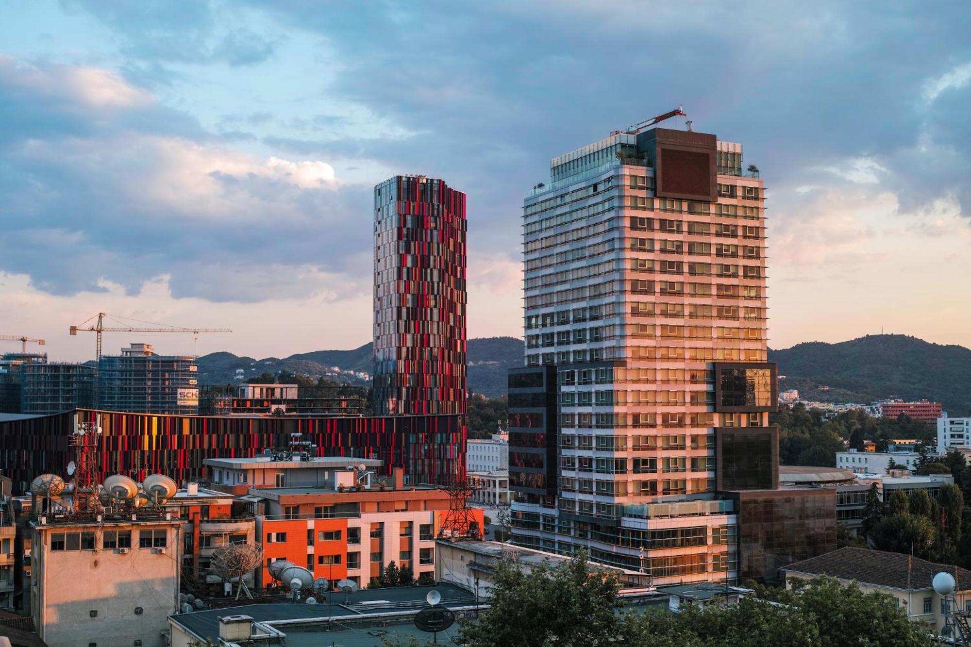 Kora Apartaments - Relaxing Escape Тирана Экстерьер фото