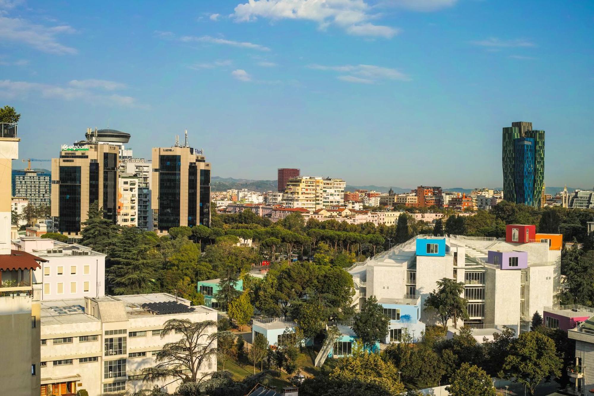 Kora Apartaments - Relaxing Escape Тирана Экстерьер фото